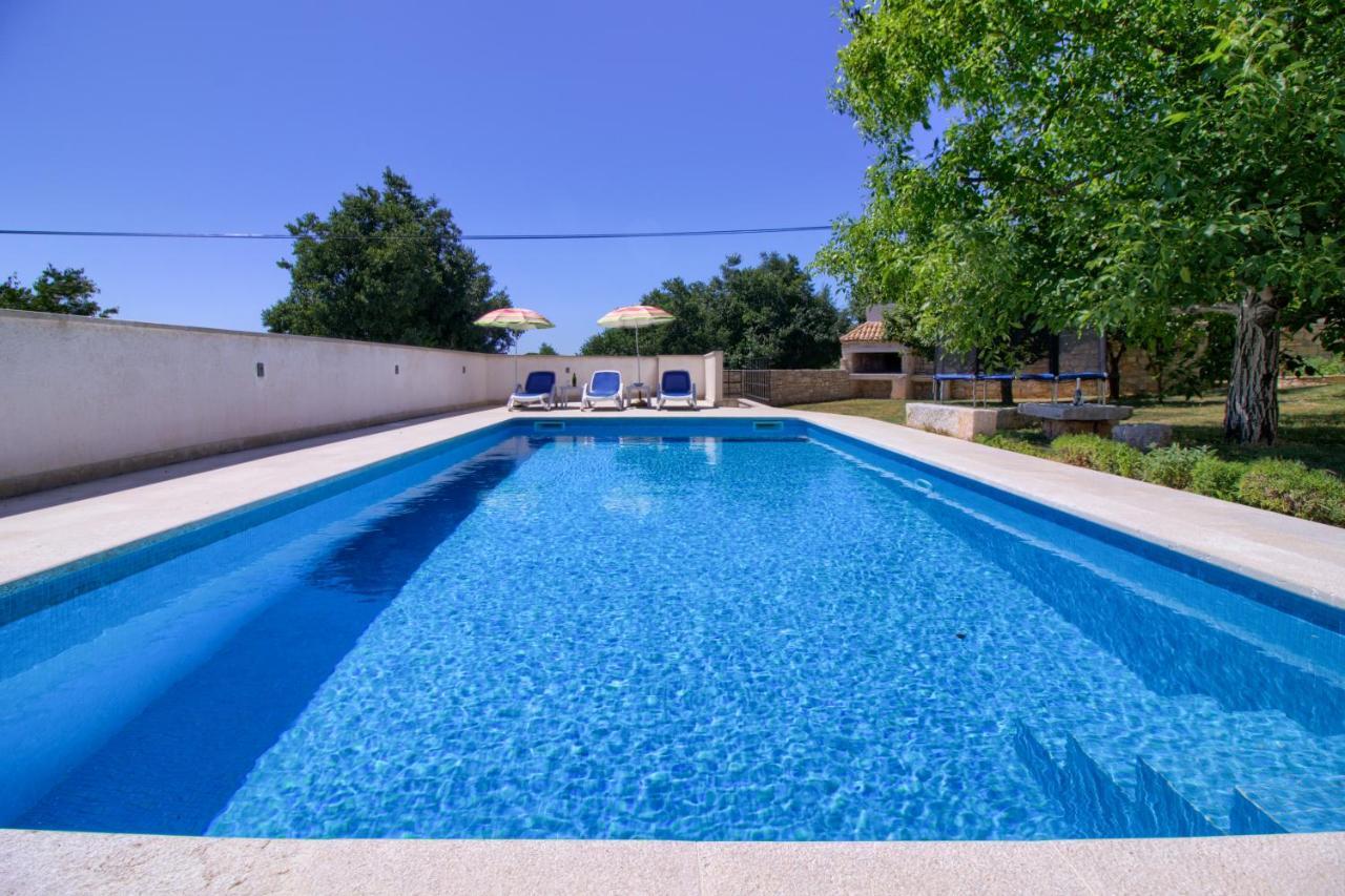 Taki With Private Pool Near Rovinj