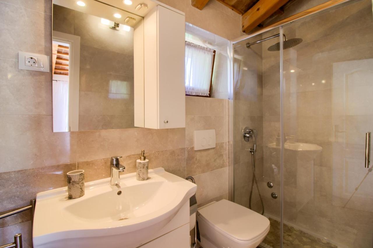 Taki With Private Pool Near Rovinj Vakantiehuis